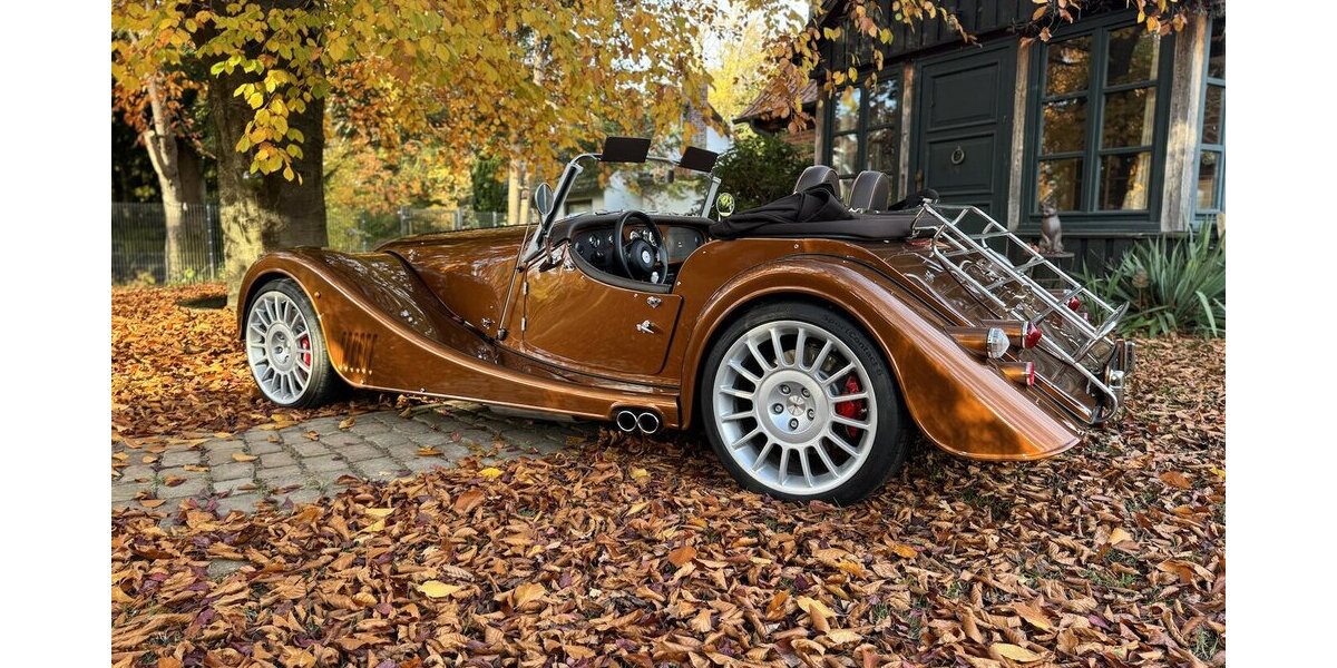 Morgan Plus 8 4.8 AERO8 GOLDFINGER 007 9.999 km 139.999 &euro; Hamburg 22339