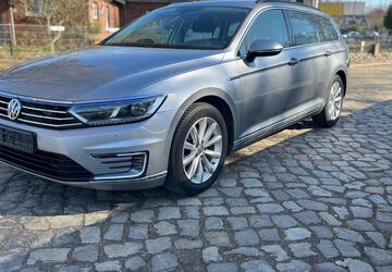 VW Passat Variant 321.418 km 7.900 &euro; Hamburg OT Hamm 20537