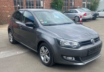 VW Polo 95.000 km 9.390 &euro; hamburg 22047