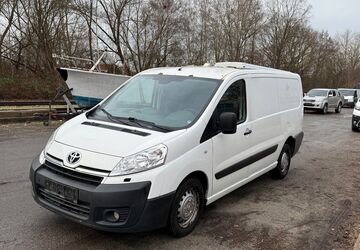 Toyota Proace (Verso) 236.751 km 4.700 &euro; HAMBURG 22113