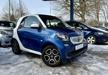 Smart ForTwo 74.200 km 10.980 &euro; Hamburg 22043