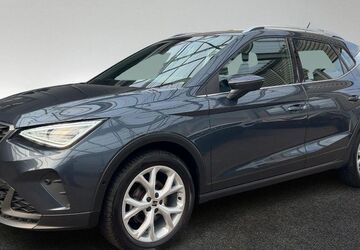 Seat Arona 40.849 km 21.950 &euro; Hamburg 22529