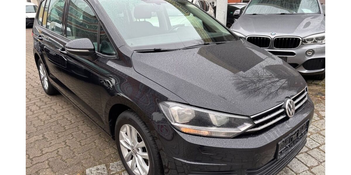 VW Touran 187.000 km 13.950 &euro; Hamburg 22767