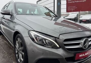 Mercedes-Benz C 250 271.000 km 10.900 &euro; Hamburg 22043