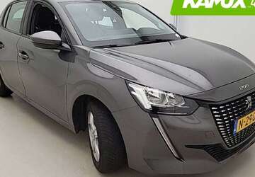 Peugeot 208 75.520 km 9.900 &euro; Hamburg 22529