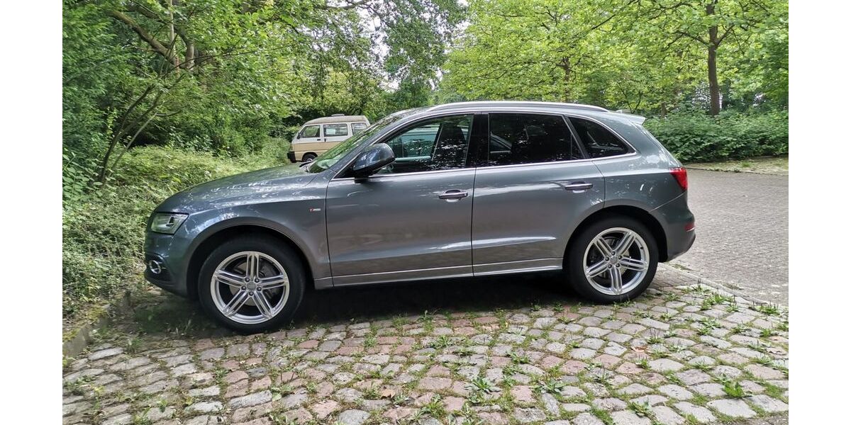 Audi Q5 95.000 km 27.600 &euro; Hamburg 20099