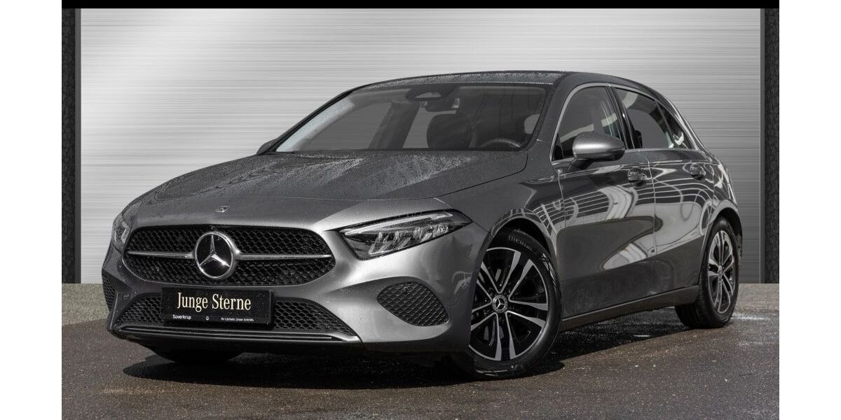 Mercedes-Benz A 180 8.889 km 28.718 &euro; Bad Oldesloe 23843