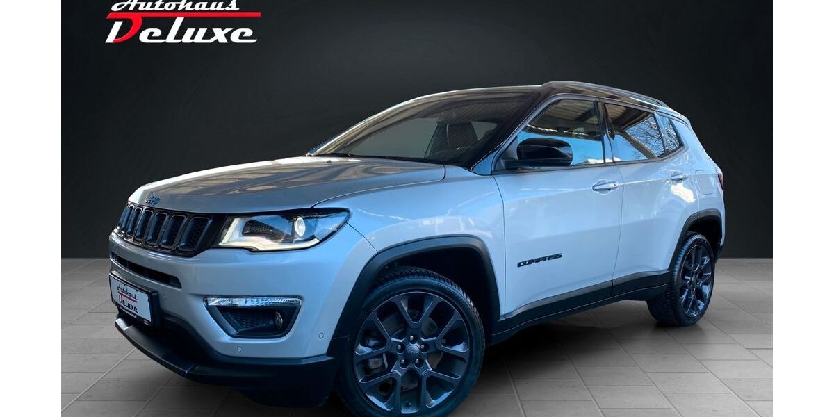 Jeep Compass 51.800 km 20.900 &euro; Hamburg 22047
