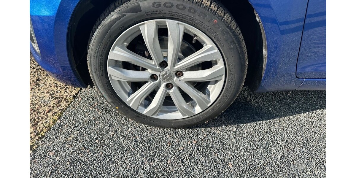 Suzuki Swift 122.749 km 7.799 &euro; Hamburg 20038