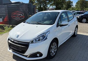 Peugeot 208 33.000 km 8.590 &euro; Ellerau 25479
