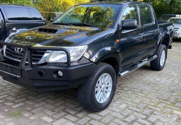 Toyota Hilux 164.000 km 14.500 &euro; Hamburg 20535
