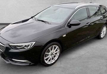 Opel Insignia 57.999 km 20.150 &euro; Hamburg 22049