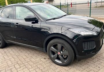 Jaguar E-Pace 174.950 km 13.900 &euro; Hamburg 21077