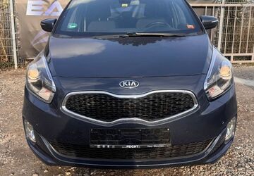 Kia Carens 175.640 km 7.499 &euro; Hamburg 22045