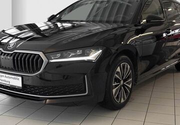 Skoda Superb 4.709 km 39.690 &euro; Glinde 21509