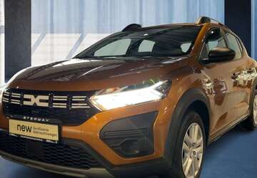 Dacia Sandero 9.731 km 14.990 &euro; Hamburg 22763