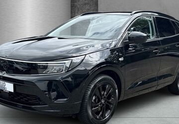 Opel Grandland (X) 31.557 km 25.990 &euro; Hamburg 22117