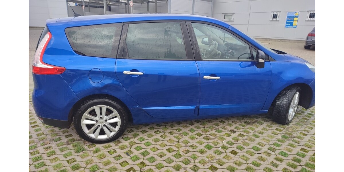 Renault Megane 186.000 km 5.100 &euro; Uetersen 25436