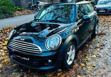 Mini ONE 198.000 km 3.700 &euro; Hamburg 20357