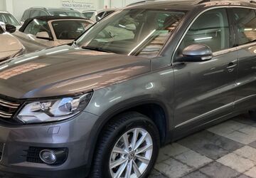 VW Tiguan 158.636 km 12.750 &euro; Hamburg 22087