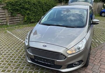 Ford S-Max 155.000 km 11.199 &euro; Horst 25358