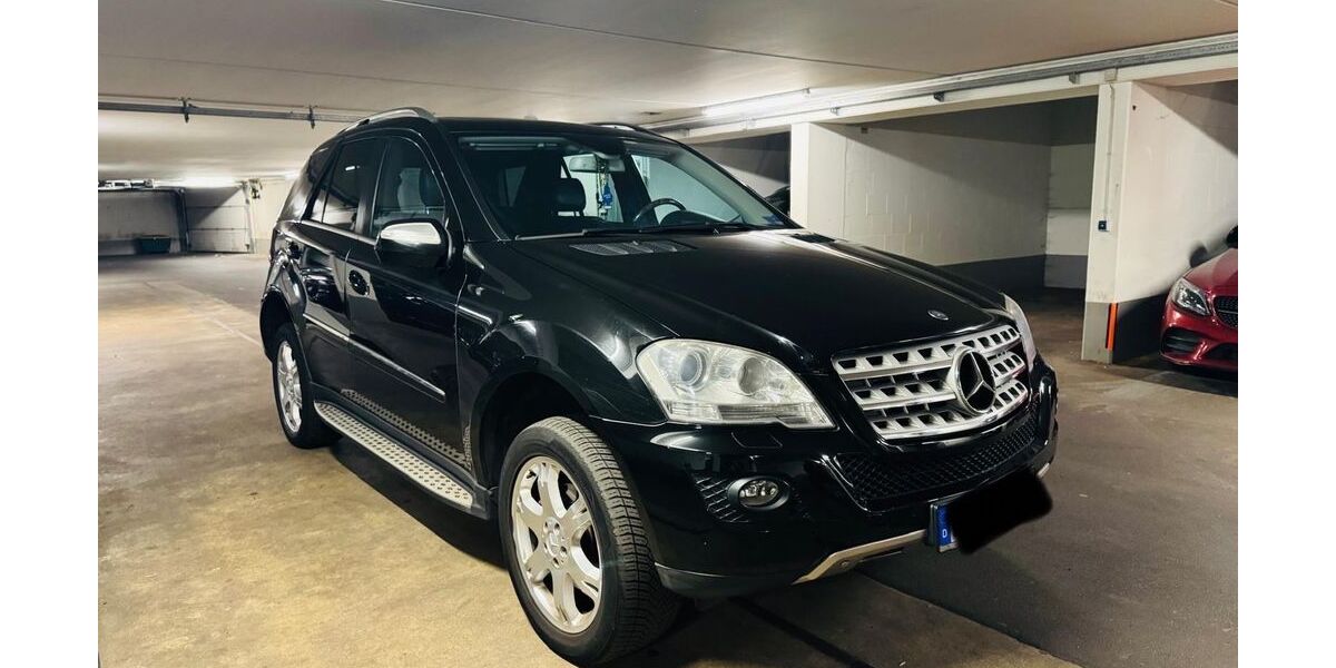 Mercedes-Benz ML 320 315.000 km 8.499 &euro; Hamburg 20539