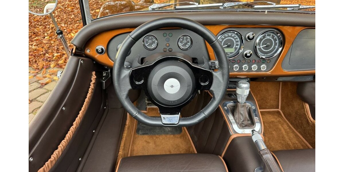 Morgan Plus 8 4.8 AERO8 GOLDFINGER 007 9.999 km 139.999 &euro; Hamburg 22339