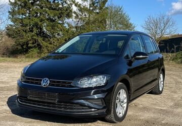VW Golf Sportsvan 36.767 km 13.450 &euro; Hamburg 21147