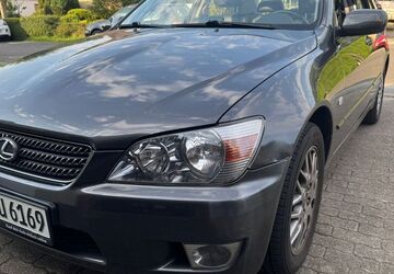 Lexus IS 200 100.000 km 5.999 &euro; Elmshorn 25335