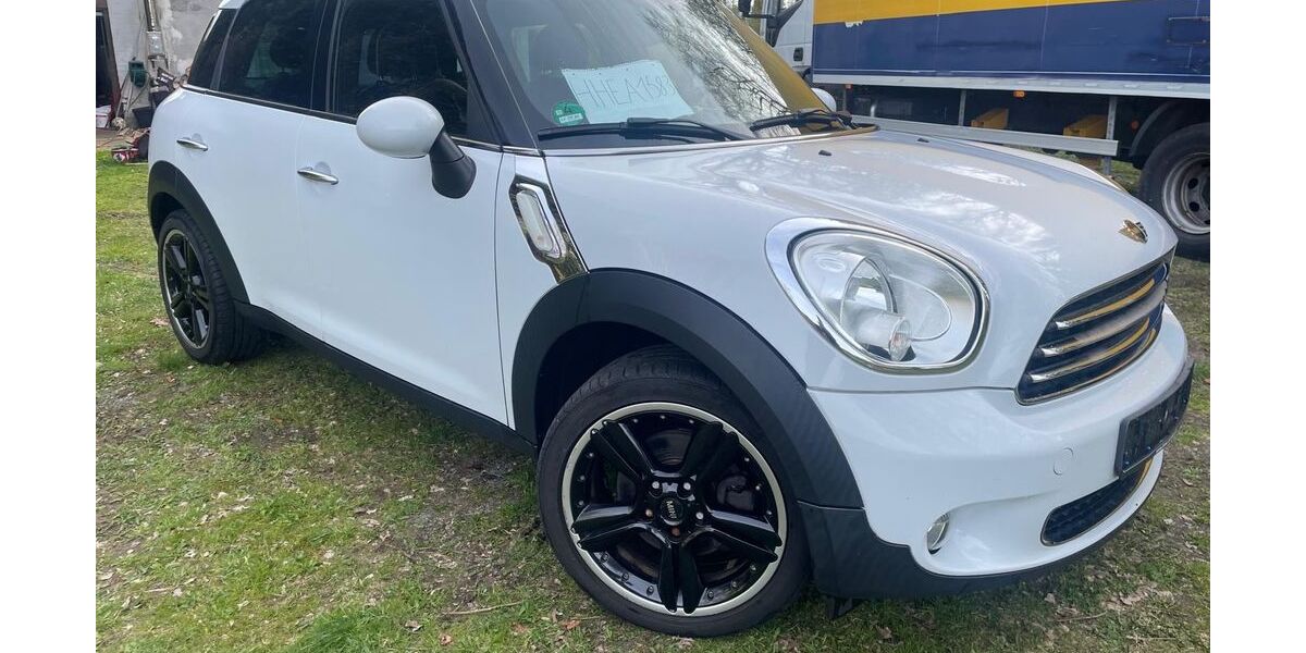 Mini Cooper Countryman 113.000 km 8.990 &euro; Hamburg 22045