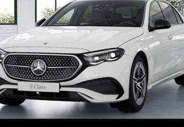 Mercedes-Benz E 200 9.900 km 52.500 &euro; Hamburg 22047