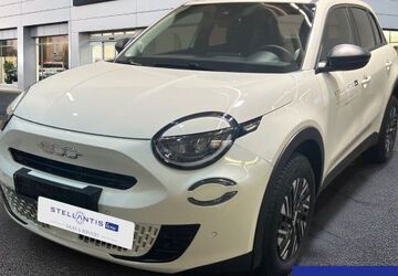 Fiat 600 2.680 km 26.250 &euro; Hamburg 20537