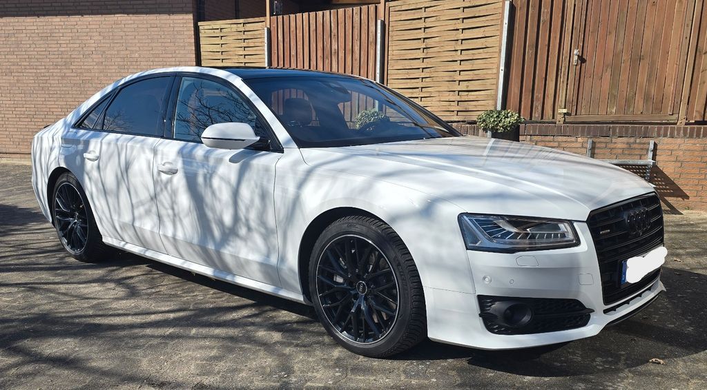 Audi A8 124.800 km 36.900 &euro; Langeln 25485