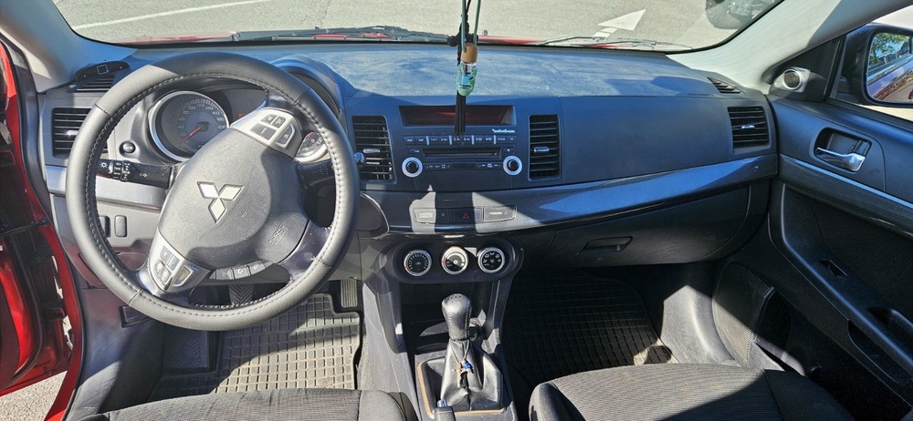 Mitsubishi Lancer 94.404 km 9.000 &euro; Hamburg 20038