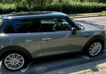 Mini Cooper SE 29.900 km 18.500 &euro; Hamburg 22391