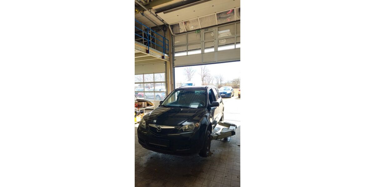 Mazda 2 117.433 km 3.000 &euro; Schenefeld 22869