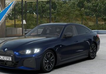 BMW i4 22.503 km 58.700 &euro; Hamburg 21073