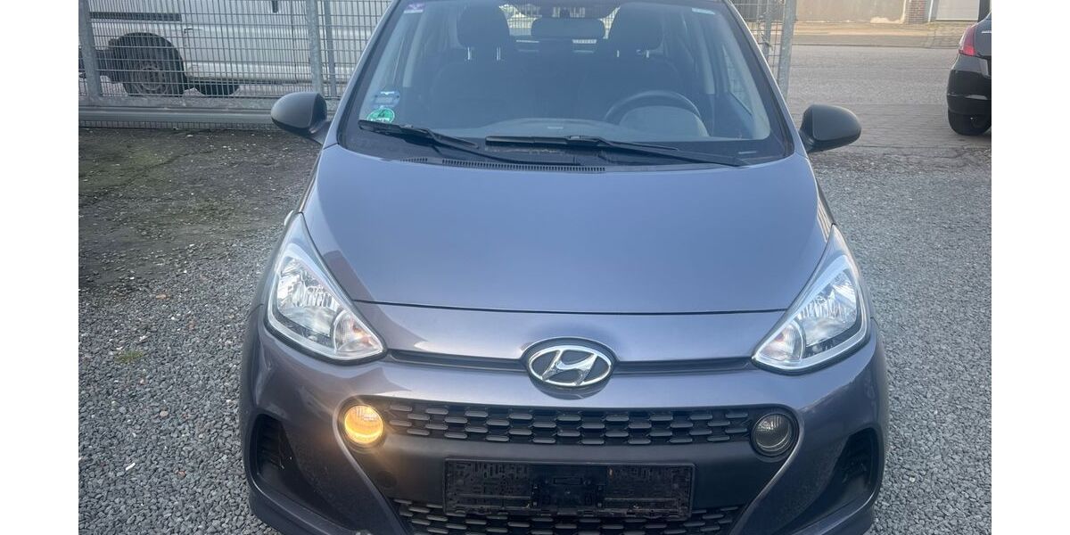Hyundai i10 167.000 km 2.790 &euro; Hamburg 20537