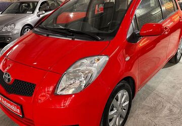 Toyota Yaris 66.200 km 6.450 &euro; Hamburg 21079