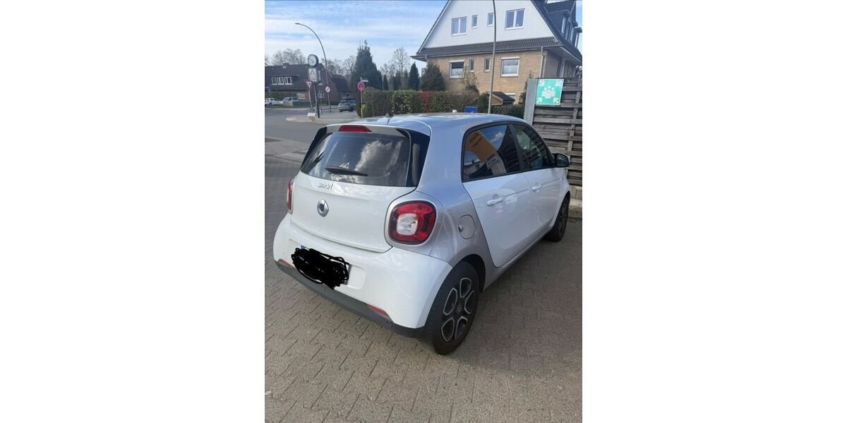 Smart ForFour 67.232 km 13.800 &euro; Hamburg 22115