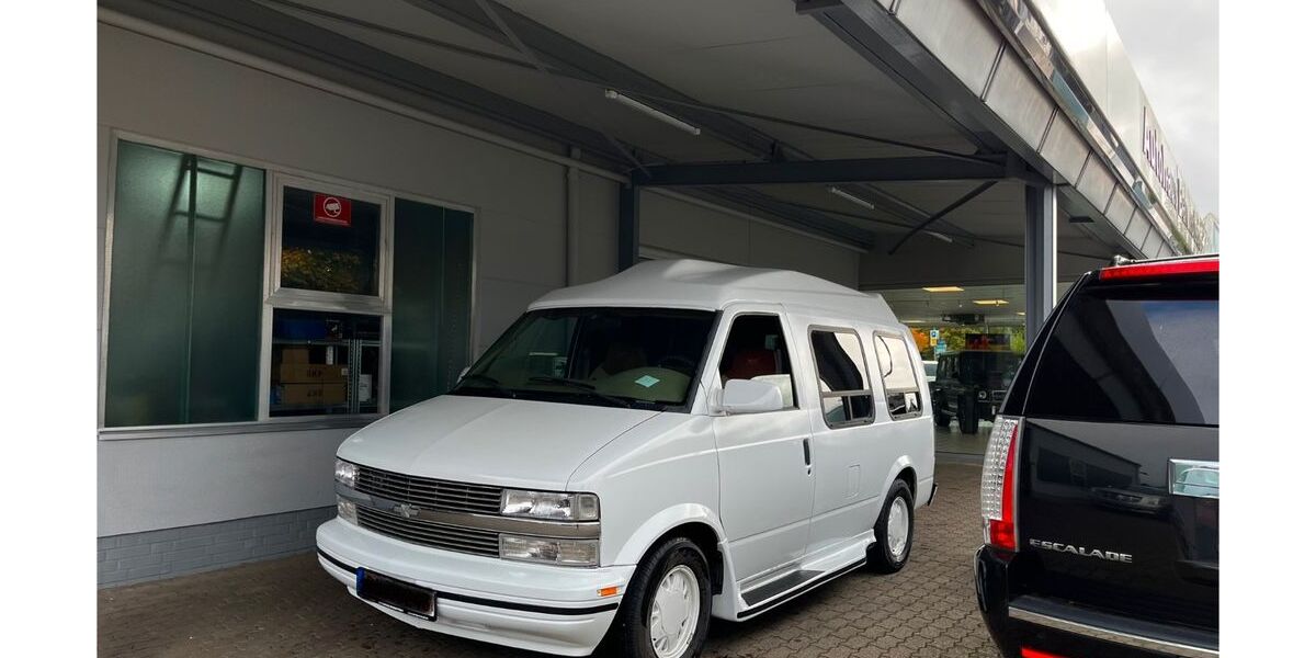 Chevrolet Astro 260.000 km 6.900 &euro; Barmstedt 25355