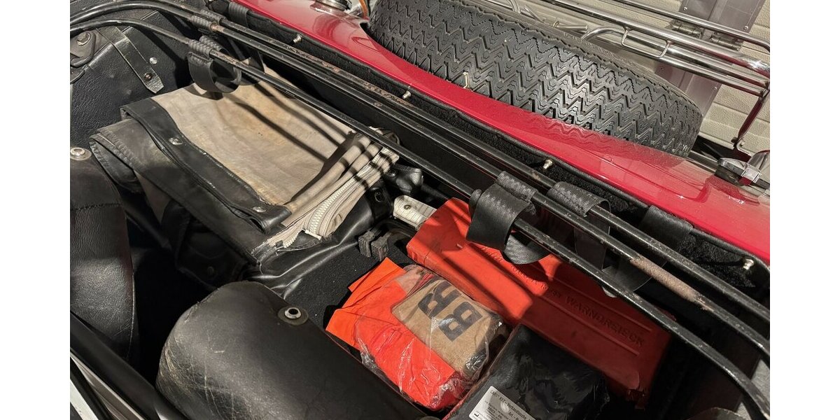 Morgan Plus 8 Früher Achter mit zauberhafter Patina 78.000 km 34.999 &euro; Hamburg 22339