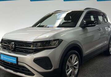 VW T-Cross 4.882 km 25.444 &euro; Hamburg 22761
