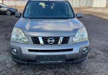 Nissan X-Trail 235.021 km 3.490 &euro; Hamburg 22113
