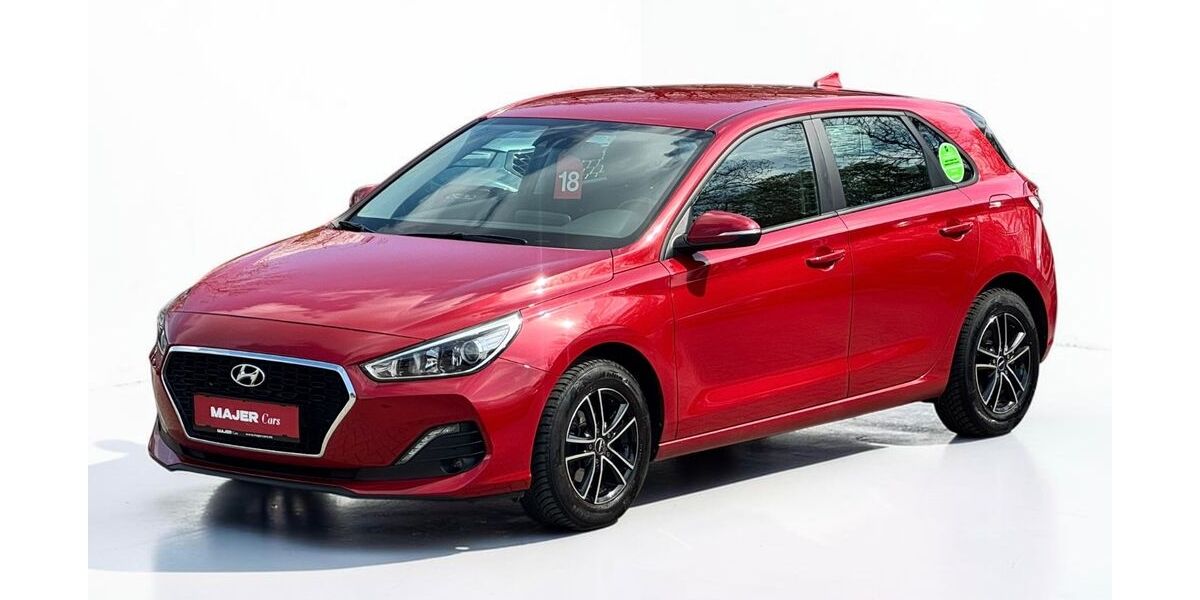 Hyundai i30 51.909 km 12.790 &euro; Hamburg 22043