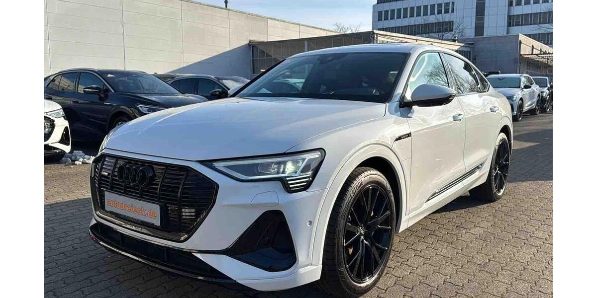 Audi e-tron 45.591 km 33.950 &euro; Hamburg 22047