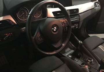 BMW X1 54.000 km 17.800 &euro; Hamburg 22115