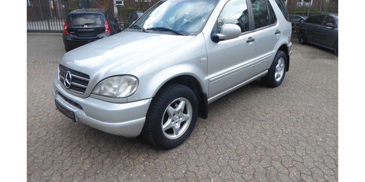 Mercedes-Benz ML 320 336.723 km 2.950 &euro; Hamburg 22761