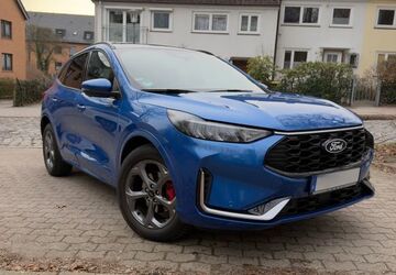 Ford Kuga 2.743 km 34.850 &euro; Hamburg 22159
