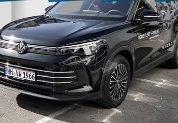 VW Tiguan 1.890 km 57.888 &euro; Hamburg 22303